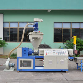 सिंगल स्क्रू पीपी प्लास्टिक रीसाइक्लिंग मशीन सेमी ऑटोमैटिक 8 - 15 टन वजन